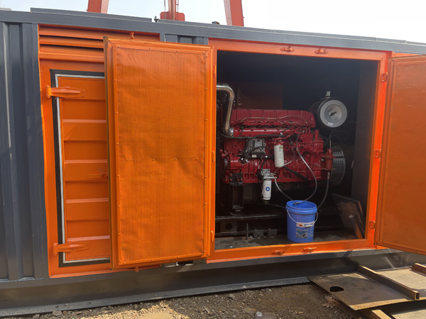 木里哪些因素会影响 200KW 柴油发电机的燃油消耗率？