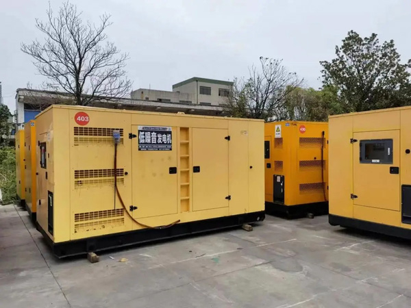 木里干式空气滤清器和湿式空气滤清器有什么区别？