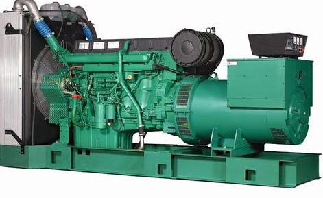 木里发电机除垢后需要用清水冲洗水冷式机油散热器几次？