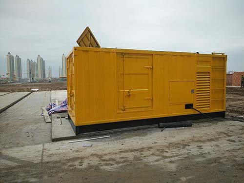 木里合同中关于乙方责任导致工期延误的赔偿标准应该如何制定?